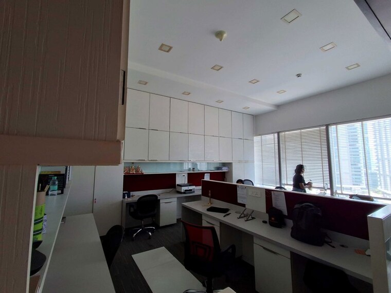 Team Area, lodha-supremus-lower-parel Commercial Office Space 782 Sq.Ft. In Lower Parel Mumbai 10393555
