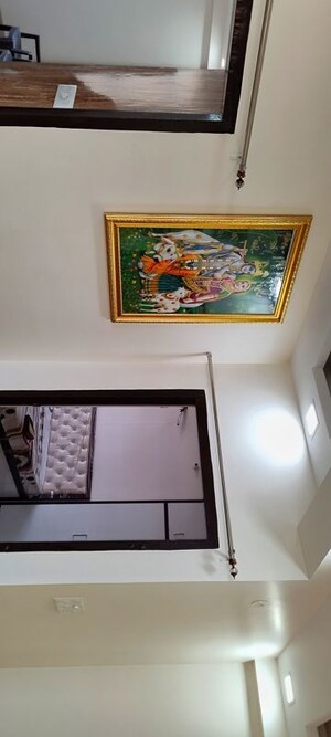 Room in 3.5 BHK Apartment at Vardhman Imperial Height, Gandhi Path – for Rent