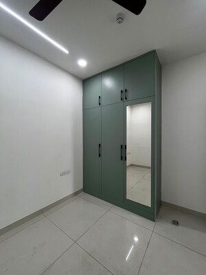 Room in 3 BHK Apartment at Aparna Zenon, Puppalaguda – for Rent