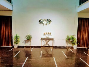 Furnished Amenities in 1 RK Independent House at Sector 15 – for Rent