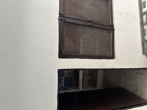 Furnished Amenities in 3 BHK Villa at Veer Savarkar Nagar – for Rent