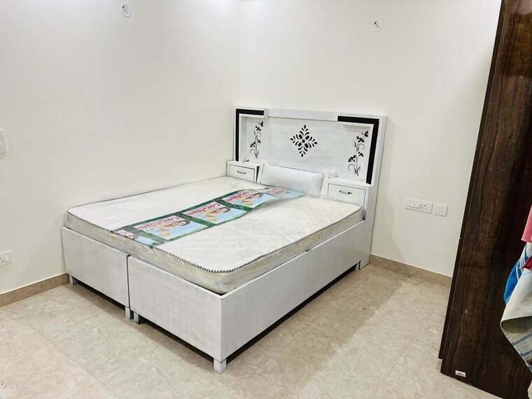 Bedroom, sector 10 2 Bedroom 1415 Sq.Ft. Independent House In Sector 10 Gurgaon 10393627