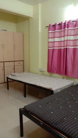 Master Bedroom in 3 BHK Apartment at Shri Senapati Bapat CHS, Senapati Bapat Road – for Rent