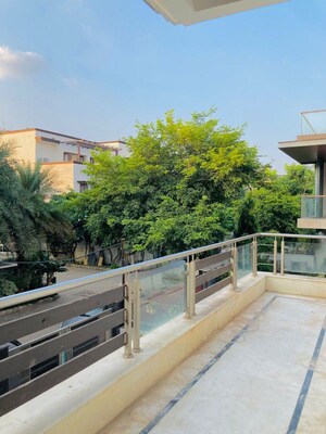 Balcony in 2 BHK Independent House at Sector 10 – for Rent