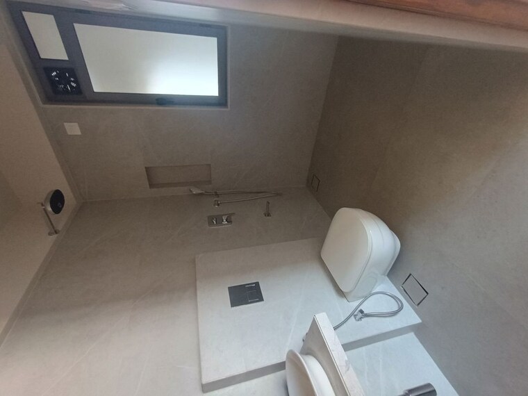 Bathroom, blue-diamond-chs 3 Bedroom 2000 Sq.Ft. Apartment In Chembur Mumbai 10393648