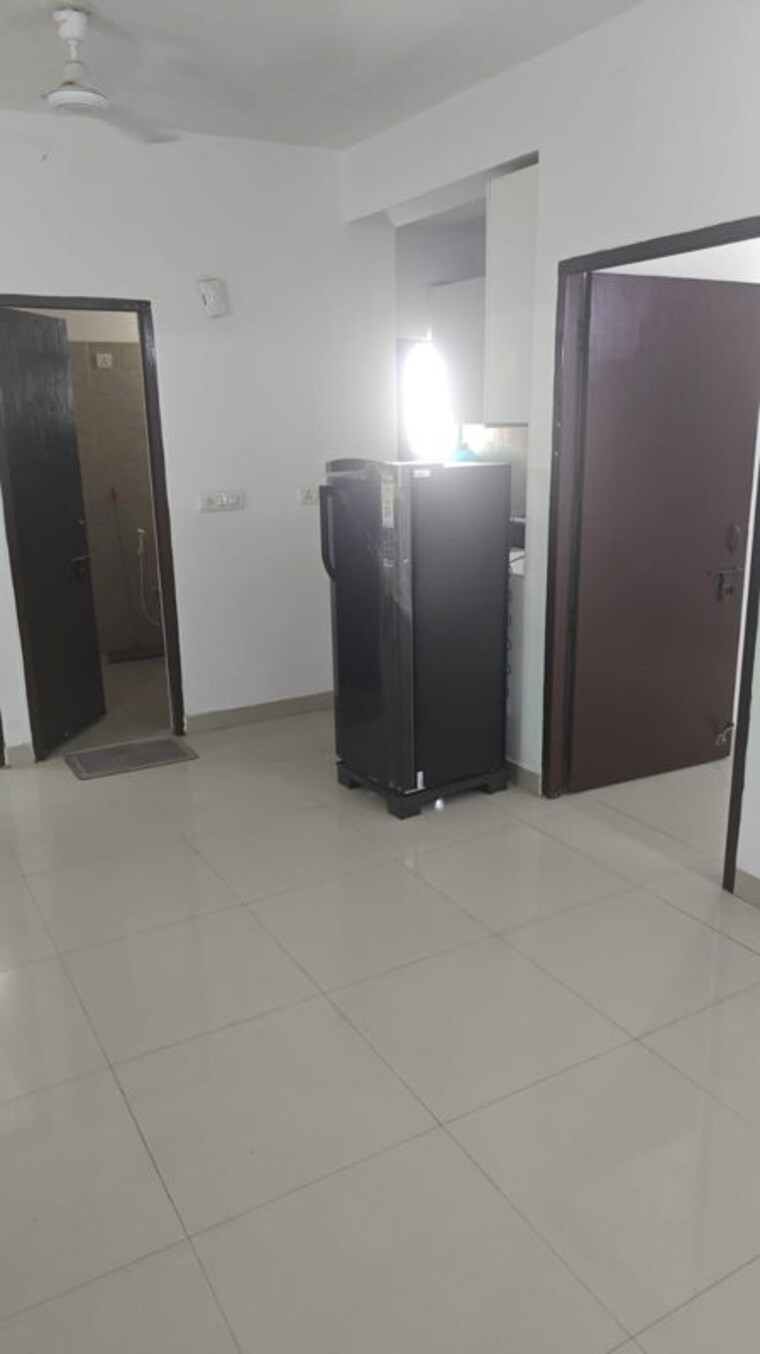 Room, adore-samriddhi 3 Bedroom 850 Sq.Ft. Apartment In Sector 89 Faridabad 10393660