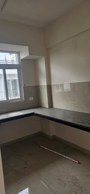 Kitchen in 3.5 BHK Builder Floor at Smart World Gems, Sector 89 – for Sale