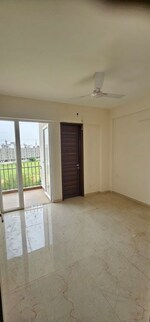 3.5 BHK + Basement 1475 Sq.Ft. Builder Floor in Smart World Gems