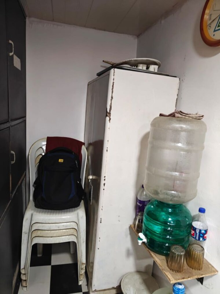 undefined, andheri west Commercial Office Space 200 Sq.Ft. In Andheri West Mumbai 10393737