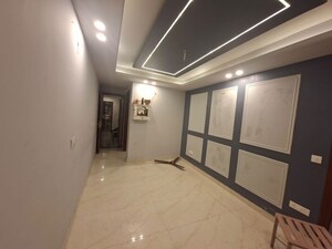 Room in 2 BHK Apartment at Chattarpur – for Rent