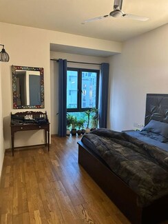 4 BHK + Pooja Room,Servant Room,Study Room,Extra Room,Basement,Store Room Apartment For Rent in Bestech Park View City 2