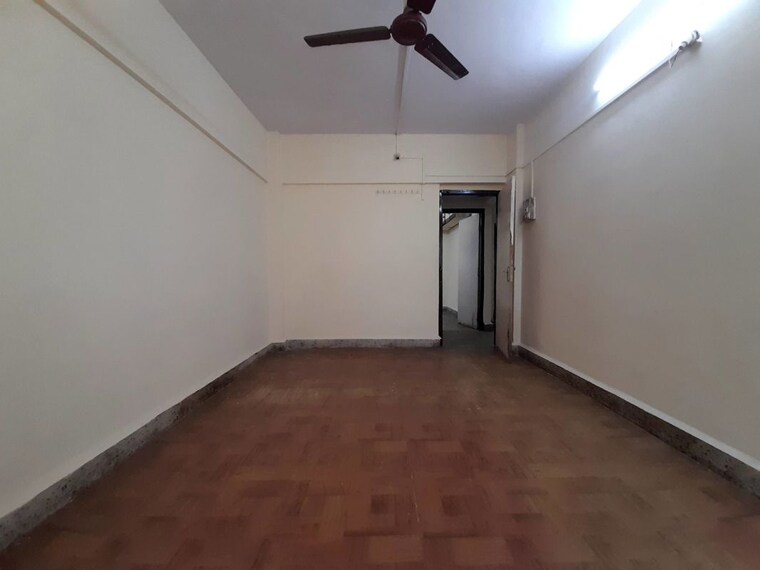 Room, sai-baba-complex-goregaon 2 Bedroom 800 Sq.Ft. Apartment In Goregaon East Mumbai 10393815