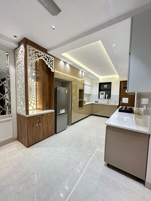 Kitchen in 3 BHK Builder Floor at Sector 10 – for Rent