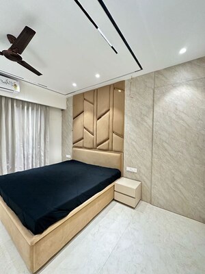 Master Bedroom in 3 BHK Builder Floor at Sector 10 – for Rent