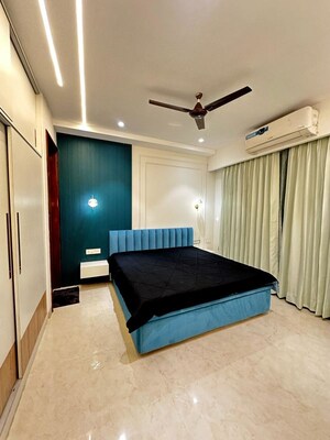 Bedroom in 3 BHK Builder Floor at Sector 10 – for Rent