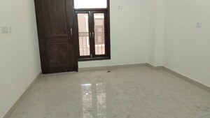 Room in 2 BHK Builder Floor at Malviya Nagar – for Rent