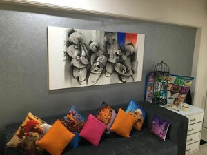 Living Room in 2 BHK Apartment at Model Town, Andheri West – for Rent