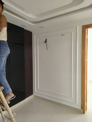 Room in 2 BHK Builder Floor at Uttam Nagar West – for Sale