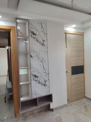 Room in 2 BHK Builder Floor at Uttam Nagar West – for Sale
