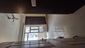 Room in 2.5 BHK Apartment at Supertech Cape Town, Sector 74 – for Rent