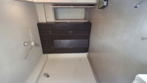 Room in 2.5 BHK Apartment at Supertech Cape Town, Sector 74 – for Rent
