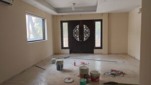 2 BHK Builder Floor For Rent in Sector 52