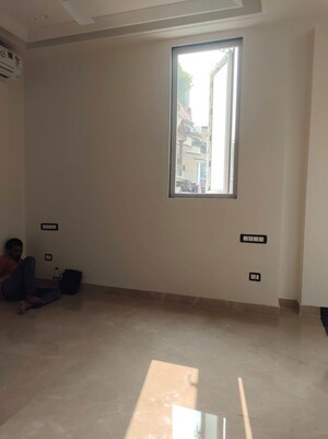 Room in 3 BHK Builder Floor at East Of Kailash – for Rent