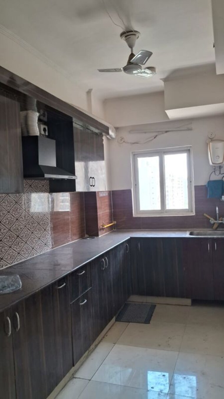 Kitchen, gardenia-gateway 3 Bedroom 1485 Sq.Ft. Apartment In Sector 75 Noida 10394003