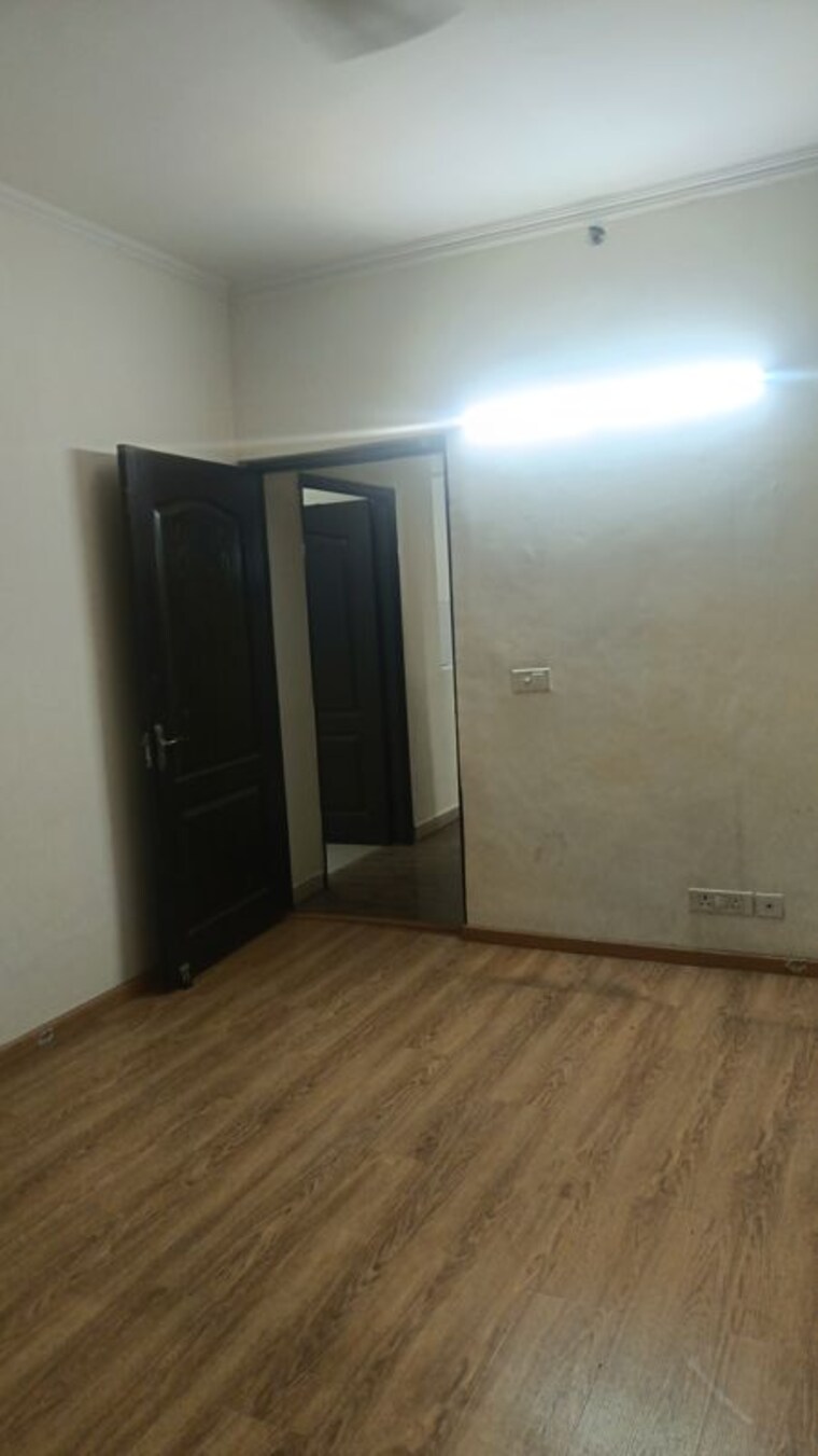 Room, amrapali-silicon-city 3 Bedroom 1835 Sq.Ft. Apartment In Sector 76 Noida 10394018