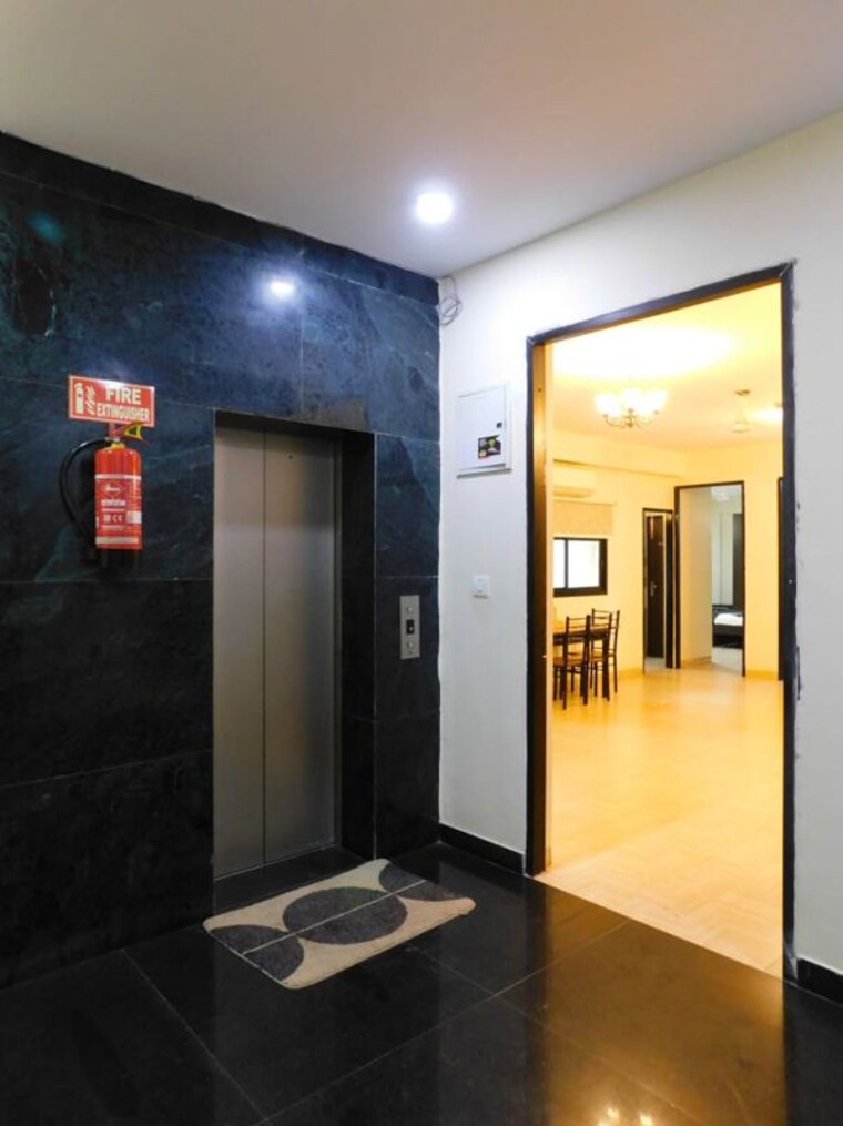 undefined, friends colony 2 Bedroom 500 Sq.Ft. Builder Floor In Friends Colony Delhi 10394020