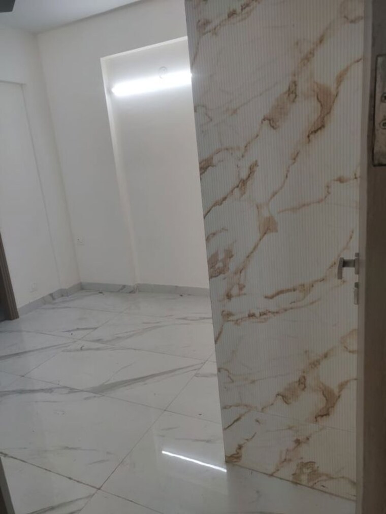 Room, smart-world-gems 2.5 Bedroom 1260 Sq.Ft. Builder Floor In Sector 89 Gurgaon 10394040