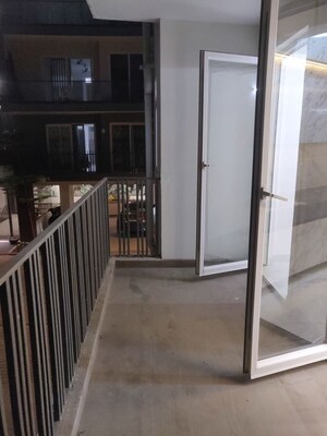 Balcony in 2.5 BHK Builder Floor at Smart World Gems, Sector 89 – for Rent