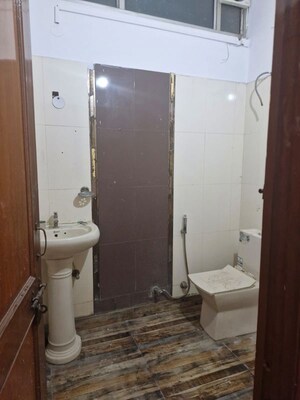 Bathroom in 2.5 BHK Independent House at Sector 21d – for Rent