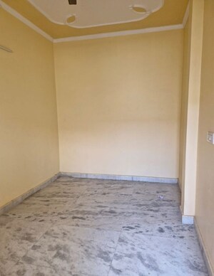 Living Room in 2.5 BHK Independent House at Sector 21d – for Rent