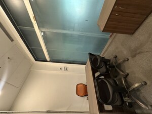 Furnished Amenities in  Office Space at Spaze Platinum Tower, Sector 47 – for Rent