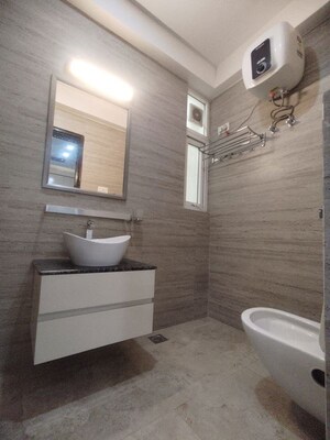 Bathroom in 4 BHK Builder Floor at Eros Rosewood Villas, Sector 50 – for Rent