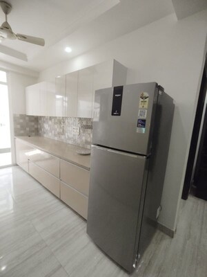 Bathroom in 4 BHK Builder Floor at Eros Rosewood Villas, Sector 50 – for Rent