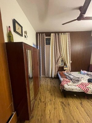 Bedroom in 2 BHK Builder Floor at South City 2 – for Rent