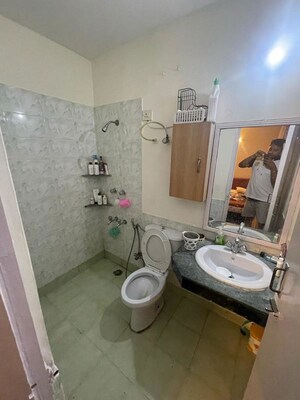 Bathroom in 2 BHK Builder Floor at South City 2 – for Rent