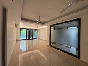 Kitchen in 4 BHK Builder Floor at Hemkunt Colony – for Rent