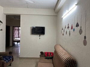 Team Area in 3 BHK Apartment at Town Park White Orchid, Sector 16c Greater Noida – for Rent