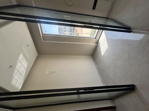 Furnished Amenities in 2.5 BHK Builder Floor at Ivory Silver County, Sector 95a – for Sale