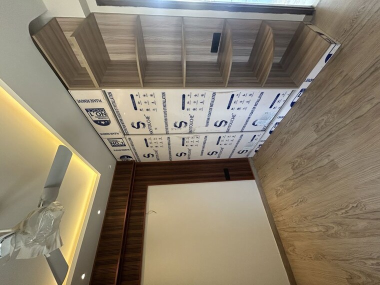Room, ivory-silver-county 2.5 Bedroom 1089 Sq.Ft. Builder Floor In Sector 95a Gurgaon 10394174