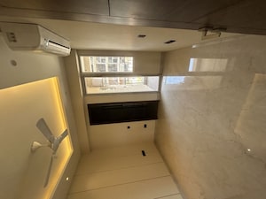 Bedroom in 2.5 BHK Builder Floor at Ivory Silver County, Sector 95a – for Sale