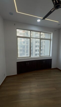 3 BHK + Pooja Room Apartment For Rent in Raheja Vedas