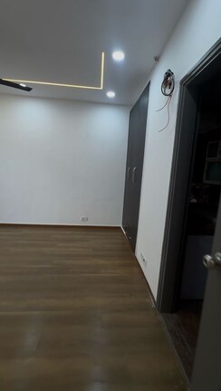 3 BHK + Servant Room Apartment For Rent in Raheja Vedaanta