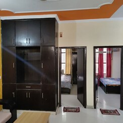 2 BHK + Pooja Room Builder Floor For Rent in Sector 38