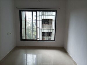 Room in 1 BHK Apartment at Laxmi Plaza, Patlipada – for Rent
