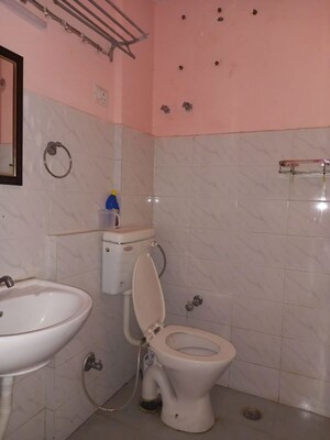 Bathroom in 2 BHK Apartment at Ninex RMG Residency, Sector 37c – for Rent