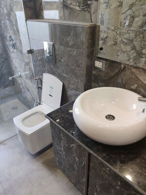 Bathroom in 3 BHK Builder Floor at Jal Vihar Colony, Sector 46 – for Rent